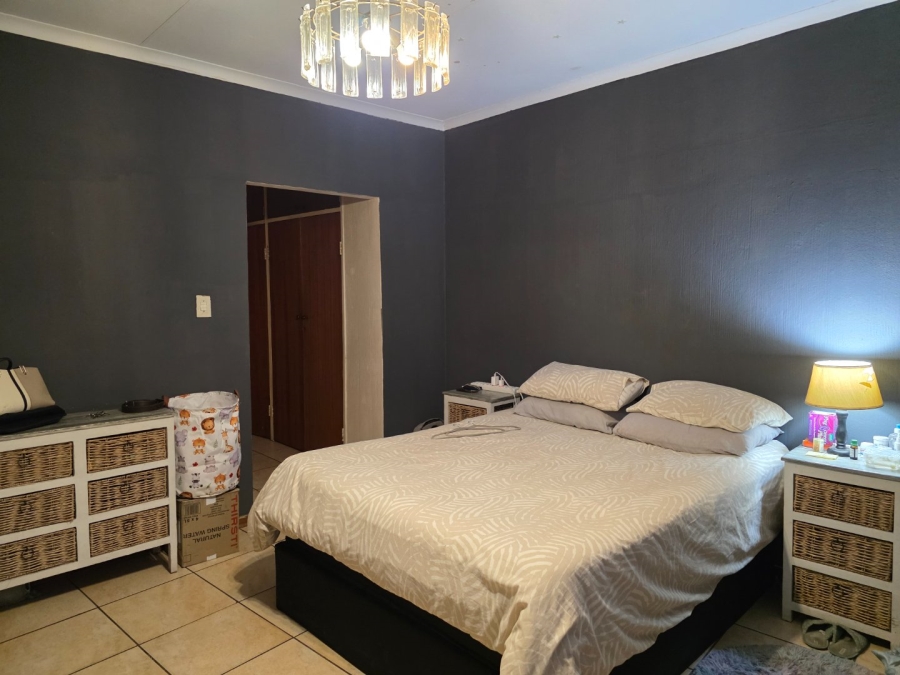 To Let 3 Bedroom Property for Rent in Vaalpark Free State